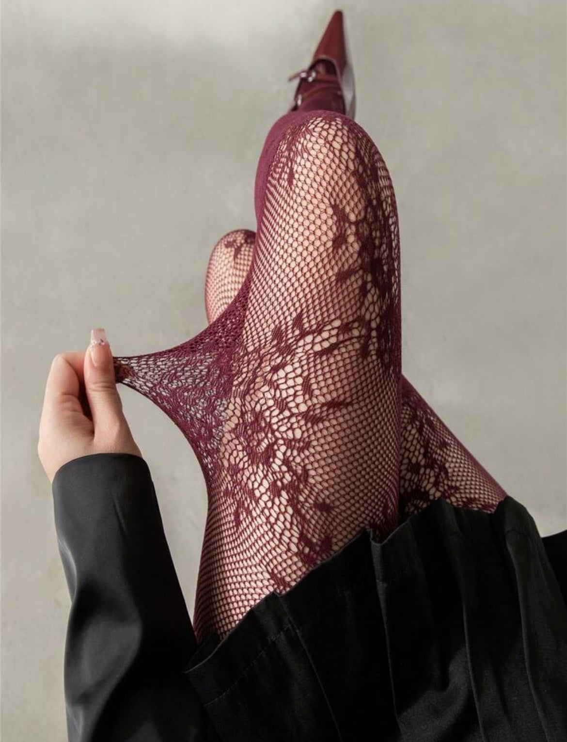 Collants résille fleuri bordeaux